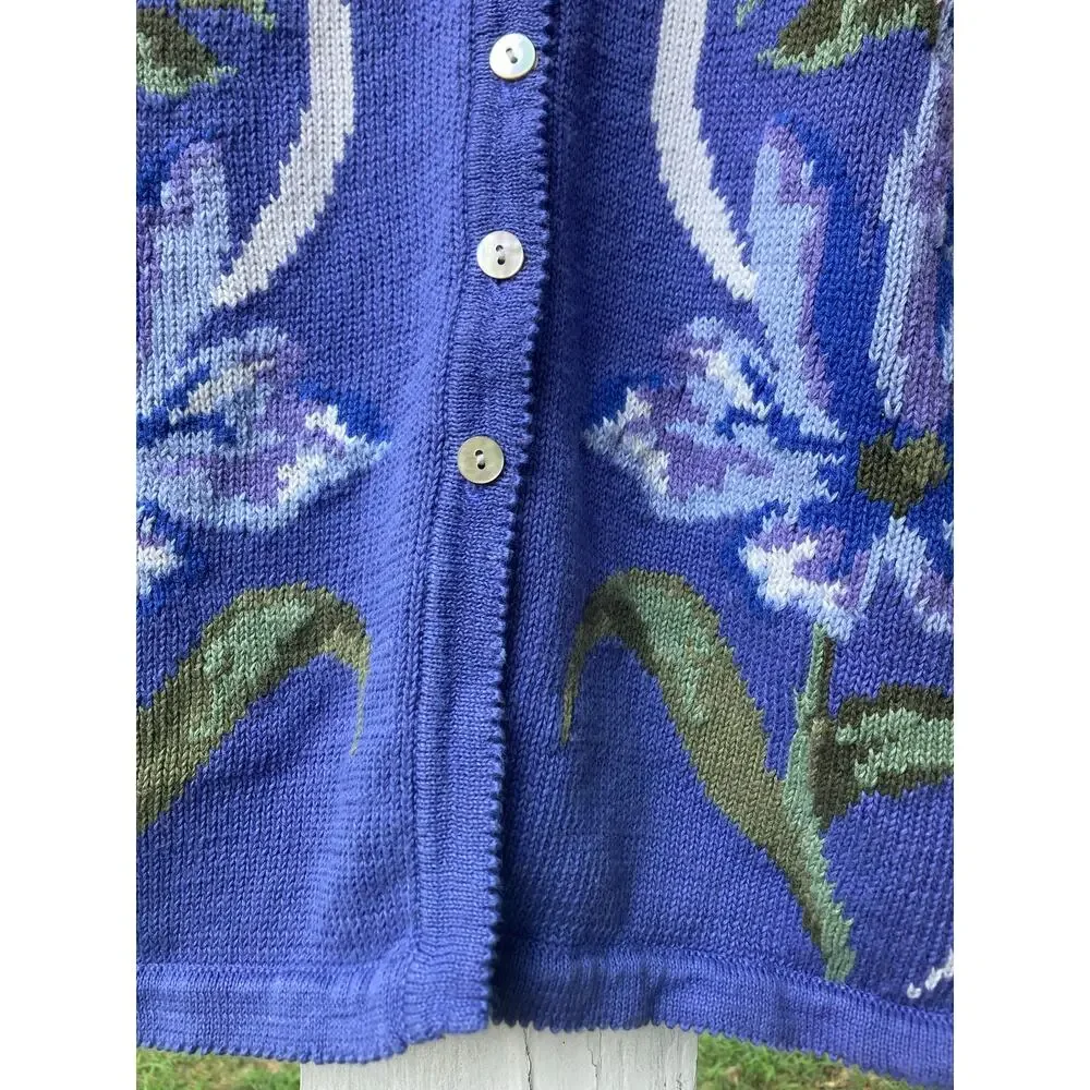Susan Bristol-Vintage Granny Core Cottage Cornflower Blue Floral Sweater Vest- M